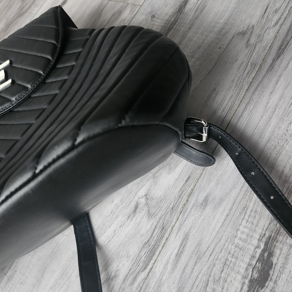 🎁 FREE 🎁Sam Edelman backpack - Picture 10 of 10